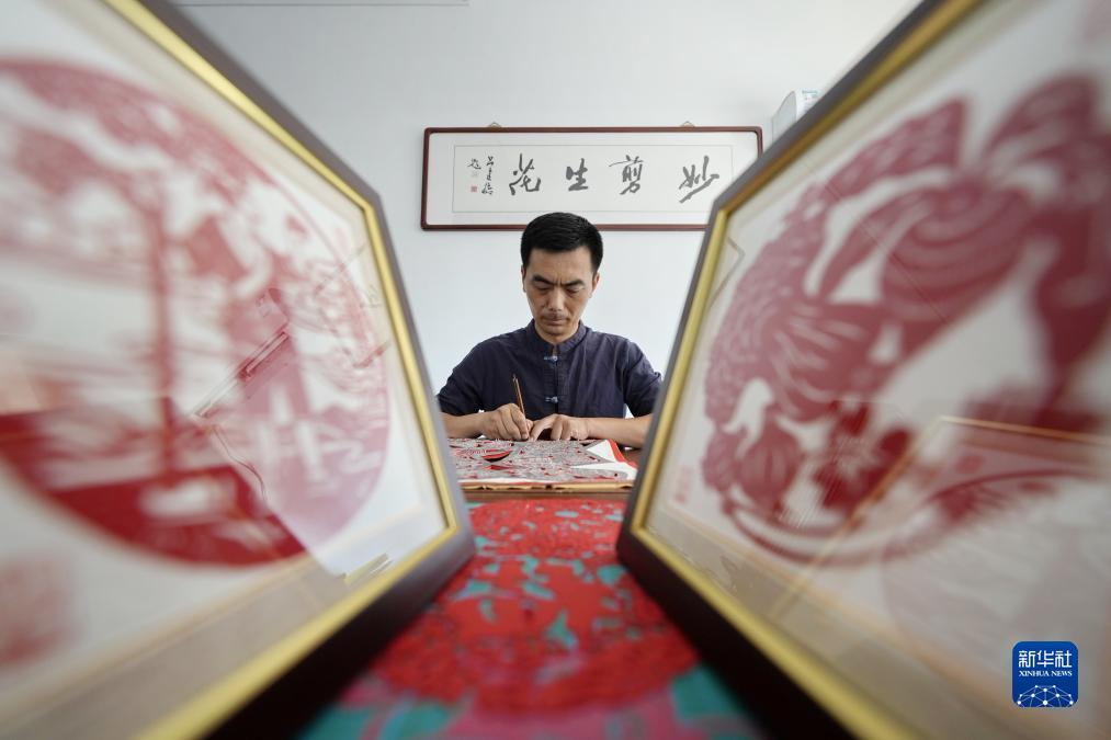 加微信领彩金
